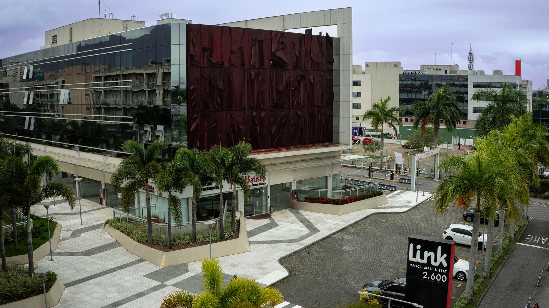 Link Office, Mall & Stay