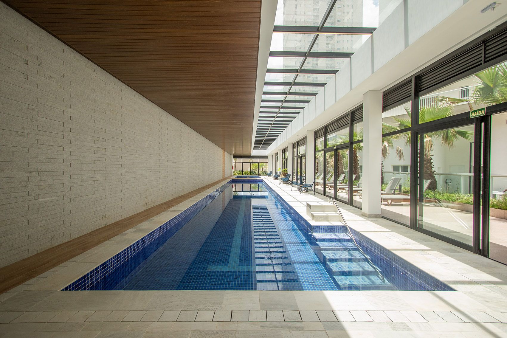 Helbor Landscape Ecoville — Piscina Adulto Coberta e Aquecida com Raia de 25m