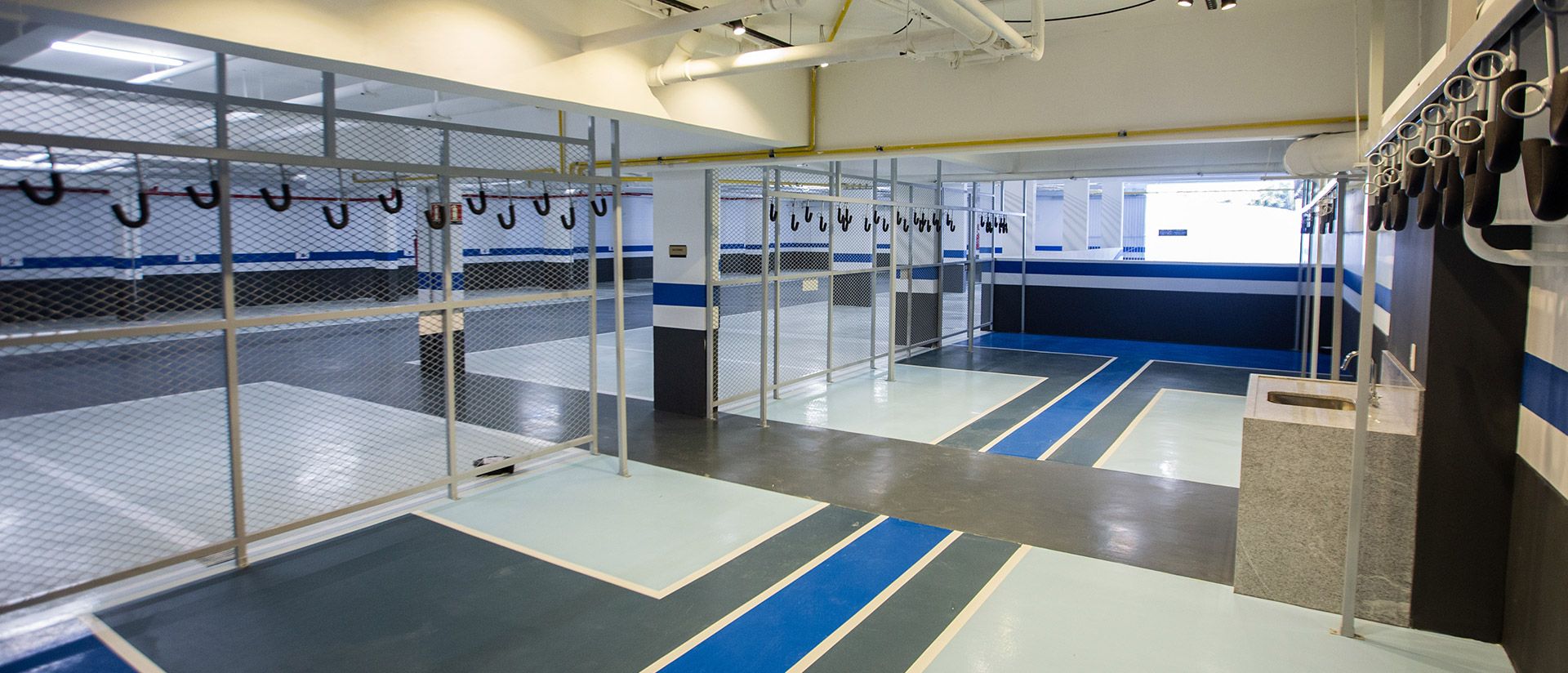 Helbor Offices Prime Ecoville — Helbor Offices Prime Estacionamento e Bicicletario