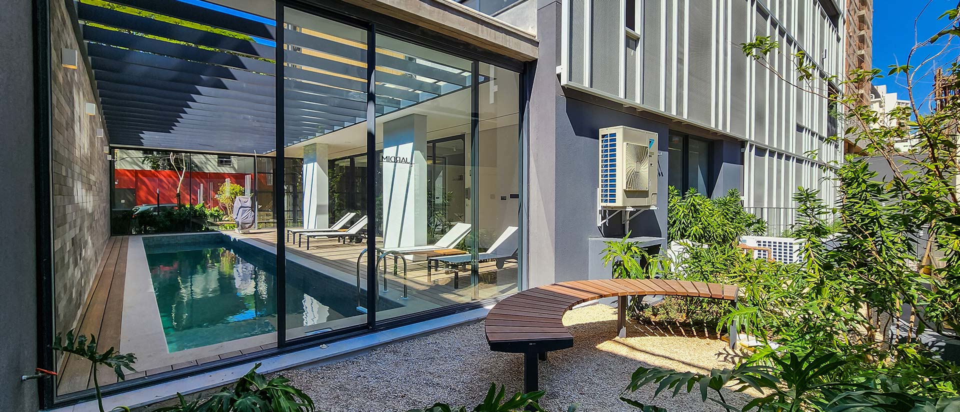 Casa Vila Nova by Helbor  — Jardim