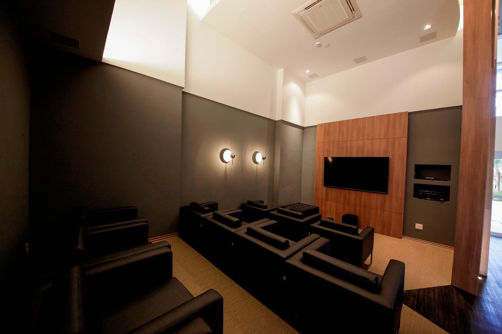 Home Cinema
