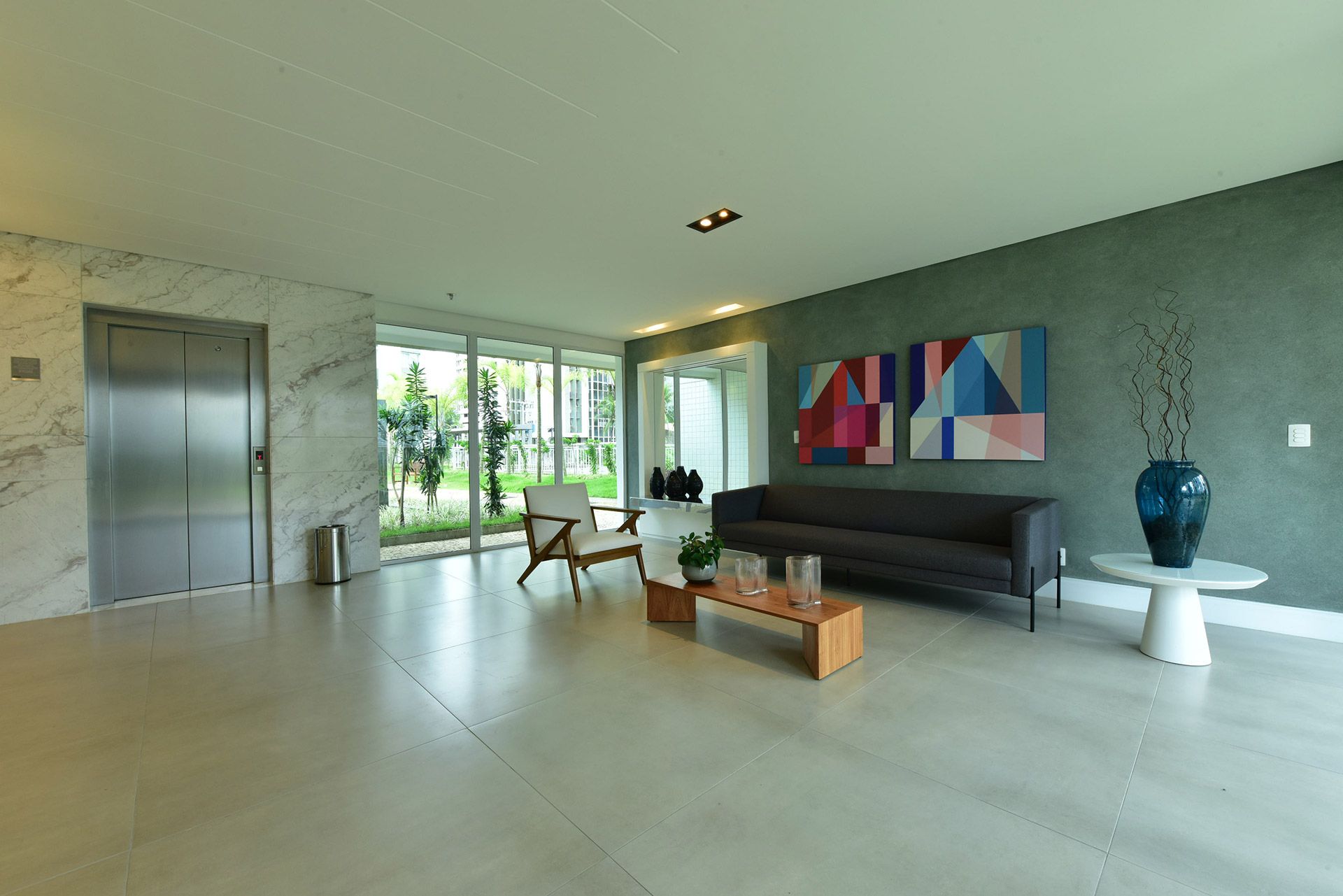 Hall Torre 1