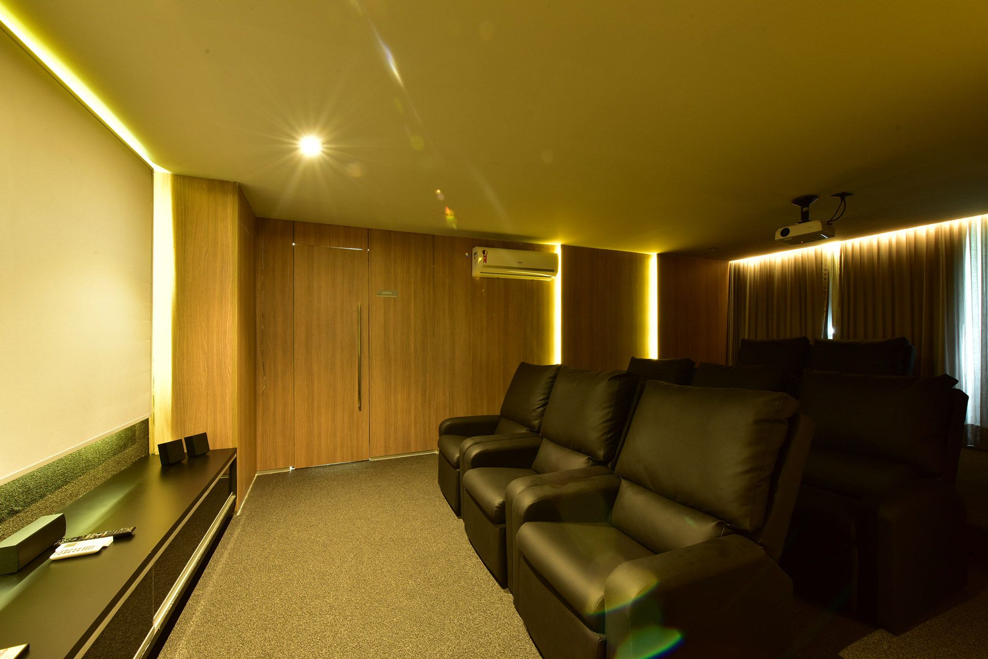 Home Cinema