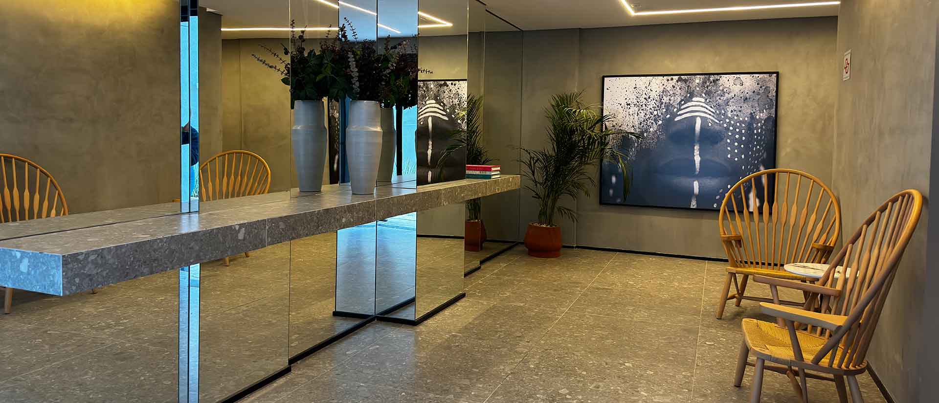 To Liv Pinheiros — Hall