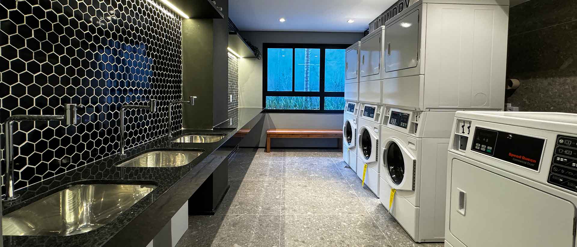 To Liv Pinheiros — Lavanderia