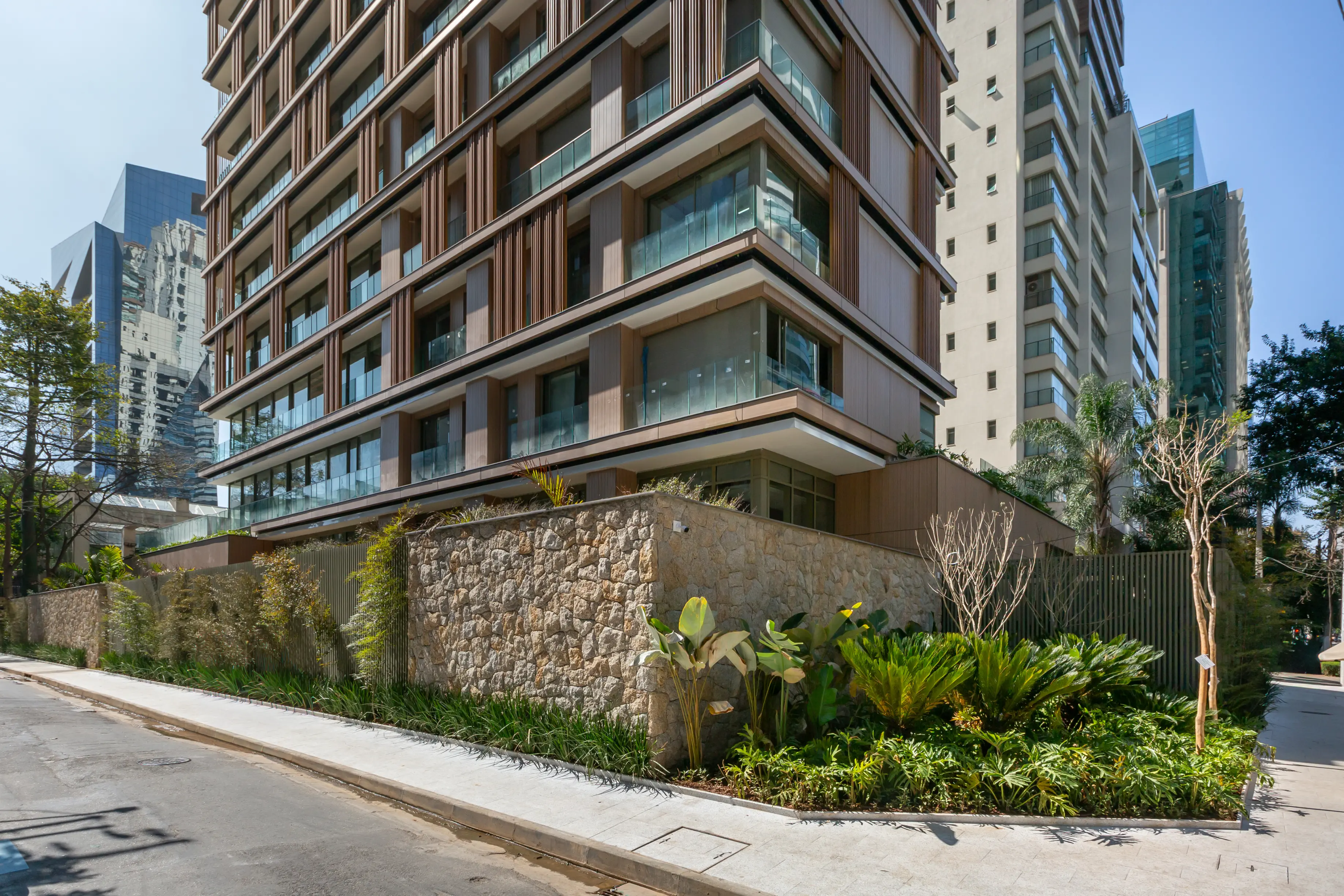 Figueira Leopoldo — Acesso Rua Leopoldo