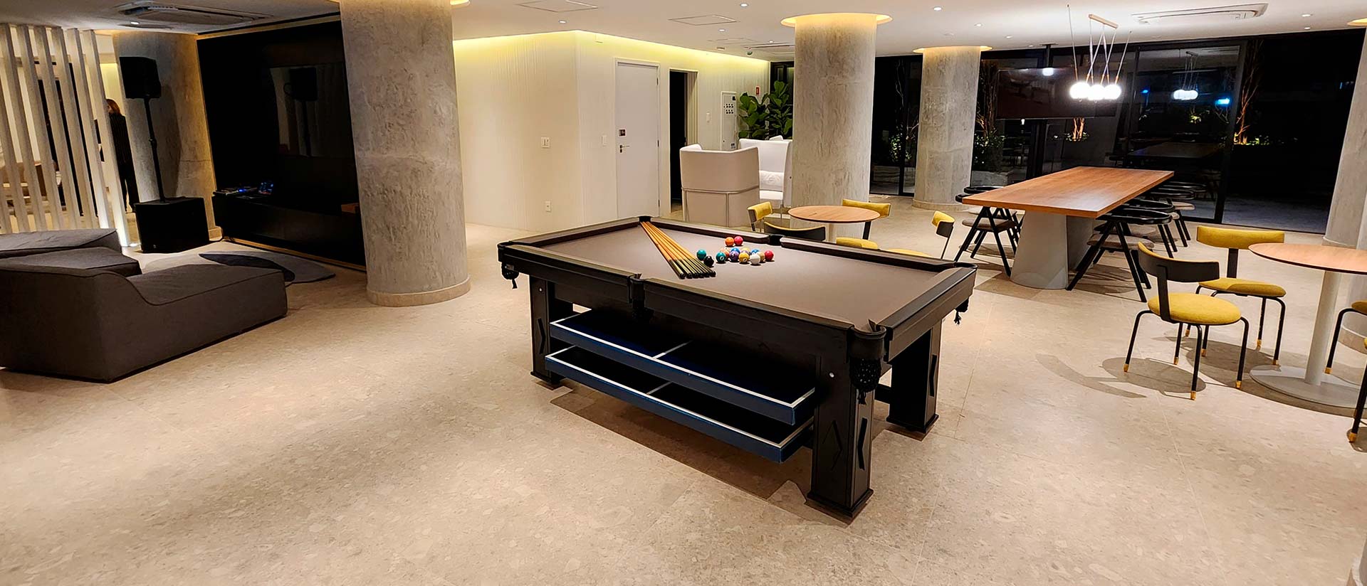 Helbor Window Moema — Salão de Jogos